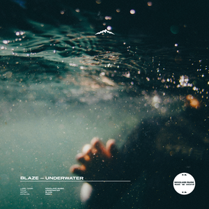 Mackenzie Arromba - Underwater (Версия 2)